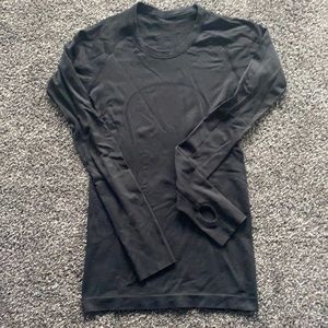 LULULEMON LONG SLEEVE T
